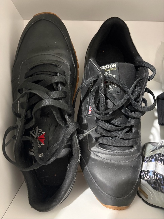 Reebok Other - Reebok Classic Men's Black Sneakers with Gum Sole
